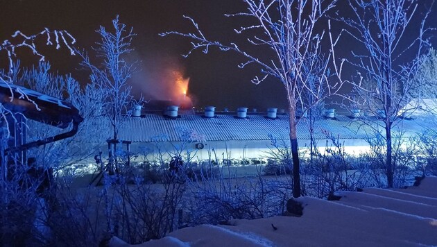 Der Kamin war in Brand geraten.