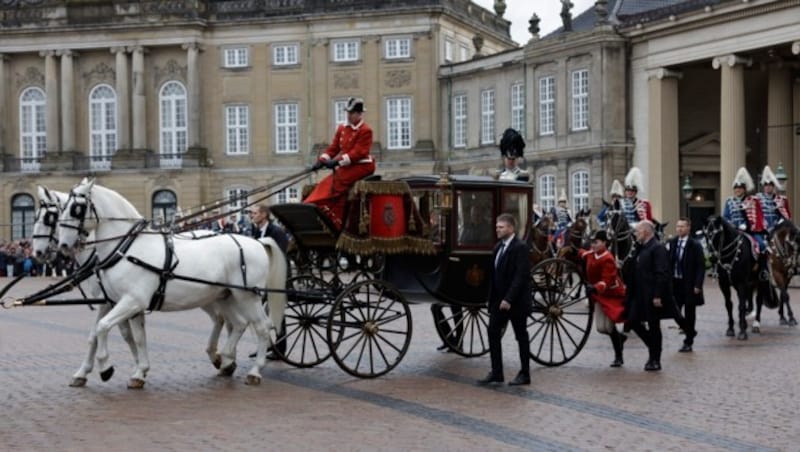 Königin Marghrete auf dem Weg zu ihrer Abdankung (Bild: APA/AFP/Ritzau Scanpix/Nikolai Linares)