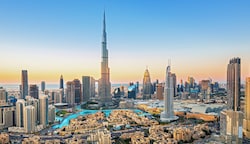 Dubai (im Bild) steht auch 2024 bei Fernreisen weit oben auf der Liste der Salzburger. In Europa ist und bleibt Italien die klare Nummer eins der Reiseziele. (Bild: RASTI SEDLAK)