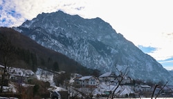 Der 1691 Meter hohe Traunstein wurde den zwei Oberösterreichern zum Verhängnis. (Bild: Lauber/laumat.at Matthias)