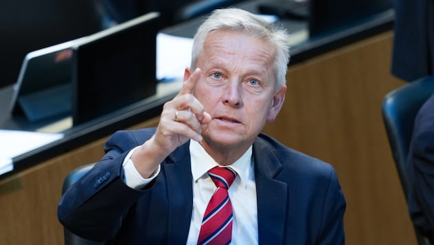 Noch sitzt Reinhold Lopatka im Nationalrat. (Bild: APA/Eva Manhart)