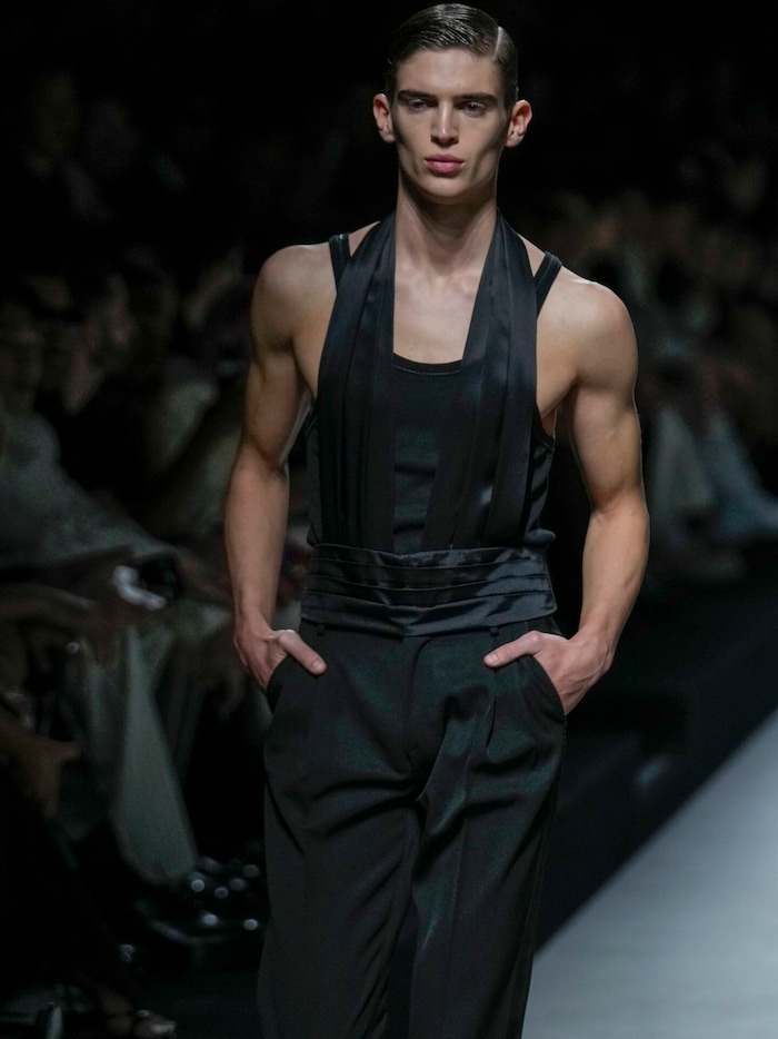 Das Männer-Tanktop feiert sein Comeback.