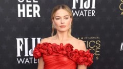 Margot Robbie gab Leonardo DiCaprio bei der Audition zu „The Wolf of Wall Street“ überraschend eine Watsche – und hatte danach Angst, im Gefängnis zu landen. (Bild: APA/Getty Images via AFP/GETTY IMAGES/Phillip Faraone)