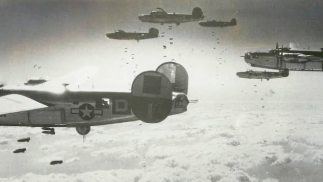 Alliierte Bomber flogen bis Kriegsende 47 verheerende Angriffe auf Klagenfurt, bei denen insgesamt 512 Menschen ihr Leben verloren. (Bild: HGM)