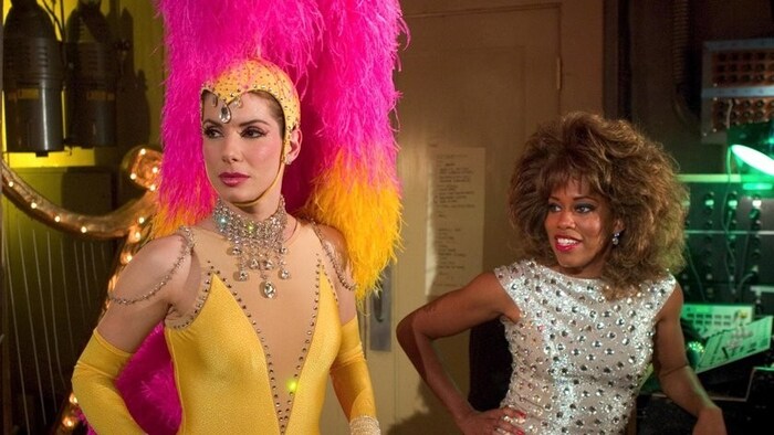 Sandra Bullock (links) in „Miss Undercover 2“