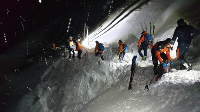 Die Bergrettung konnte den Mann abseits der Piste retten.