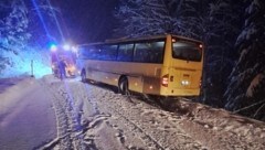 Der Bus der Linie 450 zwischen Hallein und Krispl