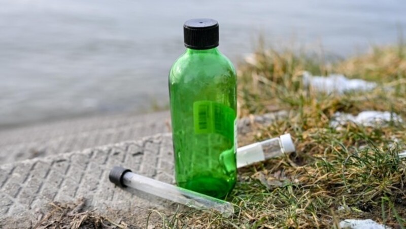 Bräuer hatte für die Linz AG Wasserproben aus der Donau entnommen (Bild: Dostal Harald)
