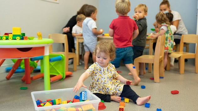 Die Finanzmisere in den oberösterreichischen Gemeinden und ihre Folgen: Für die Kinderbetreuung oder Investitionen, von denen die regionale Wirtschaft profitieren würde, sei kein Geld mehr vorhanden, kritisiert die SPÖ. (Bild: www.viennareport.at)