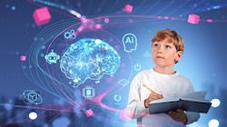 Bereits früh werden Kinder mit den Chancen und Herausforderungen der Künstlichen Intelligenz vertraut gemacht. (Bild: stock.adobe.com)