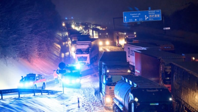 Auf der A3 ging nichts mehr. (Bild: Thomas Frey/dpa/picturedesk.com)