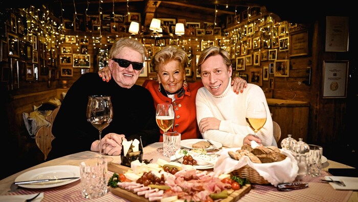 Wiedervereint: Helmut, Heino und Rosi. Helmut durfte sogar mal oben auf der Sonnbergstuben ...