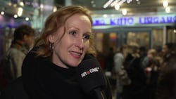 Nicole Beutler im krone.tv-Interview bei der Premiere zum neuen Kinofilm „Rickerl“. (Bild: krone.tv)