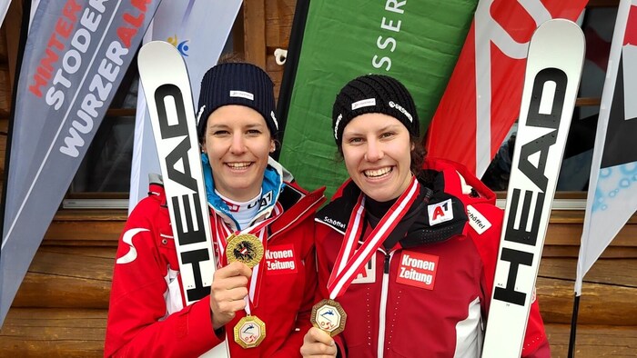 Bei den österreichischen Meisterschaften im März 2023 holte Magdalena (r.) Bronze, Gold ging an ...