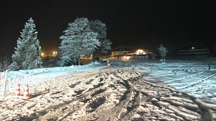 Der Unfall ereignete sich beim Driften im Schnee.