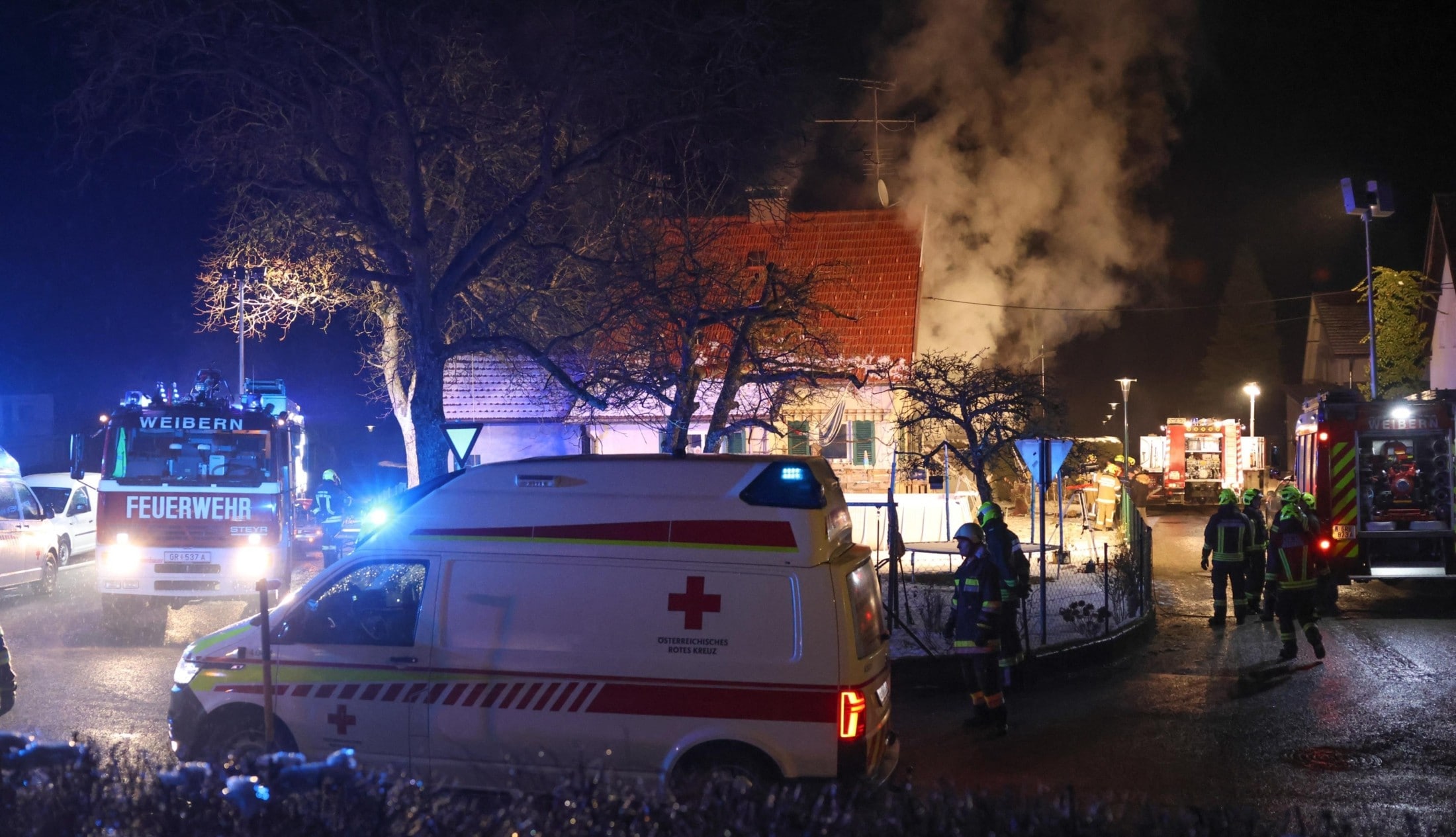 Zahlreiche Spenden - Große Solidarität Mit Familie Nach Hausbrand ...