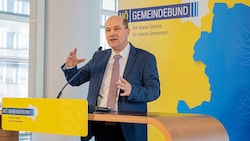 Gemeindebundpräsident Johannes Pressl macht Druck auf Regierungsverhandler. Er argumentiert mit der steigenden Beliebtheit der Bürgermeister.  (Bild: Erich Marschik)