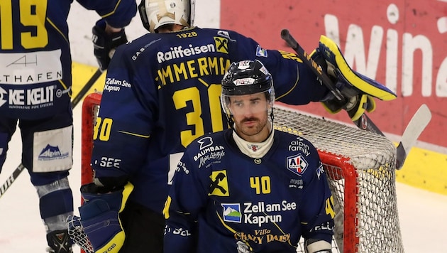 Lange Gesichter bei Nick Huard und den Eisbären. (Bild: Tröster Andreas)