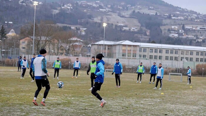 In Hartberg gibt‘s rund um die aktuellen Trainingsplätze ein Gedränge.