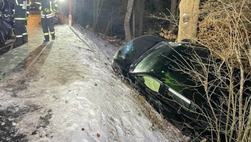 Am Fahrzeug entstand Totalschaden. (Bild: zoom.tirol)