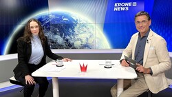 Lena Schilling gab krone.tv ihr erstes Interview als Grünen-Spitzenkandidatin. (Bild: krone.tv)