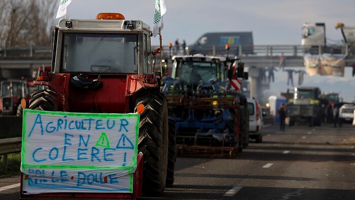Blockierte Autobahn im Süden Frankreichs