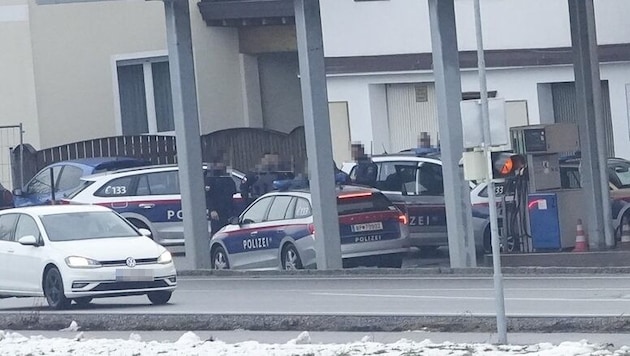 Bei dieser Tankstelle kam es Dienstagnachmittag zum Polizeieinsatz. (Bild: Roland Mühlanger)