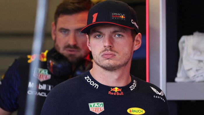 Max Verstappen kontert Zak Browns Kritik.