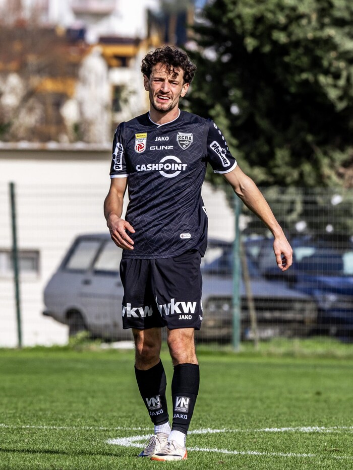Kam von Sturm Graz ins Rheindorf: Vesel Demaku.