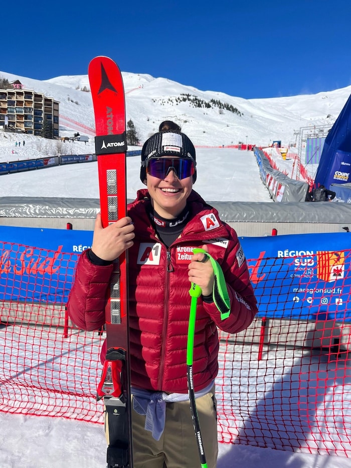 Emily Schöpf strahlte mit der französischen Sonne um die Wette.