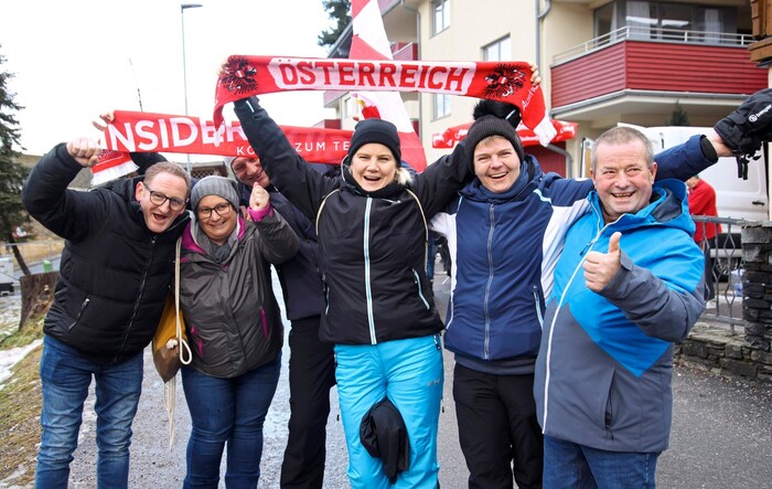 Auf der Fanmeile des 27. Schladminger Nachtslaloms.