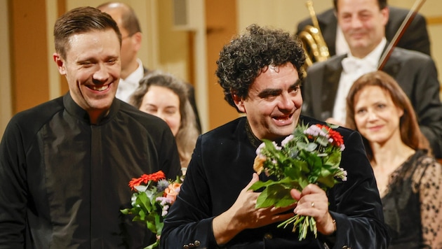 Dirigent Roberto González-Monjas mit Rolando Villazon (Bild: Tschepp Markus)