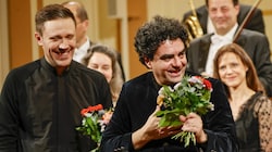 Dirigent Roberto González-Monjas mit Rolando Villazon (Bild: Tschepp Markus)