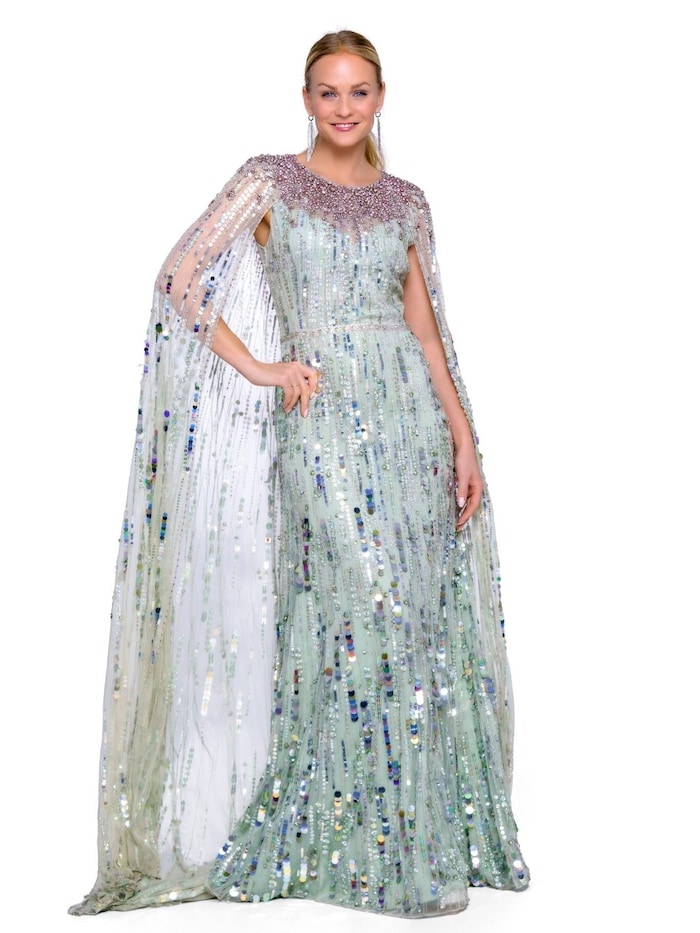 Mirjam Weichselbraun trägt beim Opernball ein Kleid von Jenny Packham, der Lieblingsdesignerin ...