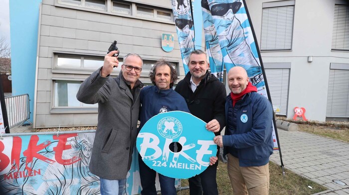 Oggaus Vize Harald Zinkl, Tobias Monte, Landesrat Heinrich Dorner, Michael Oberhauser.