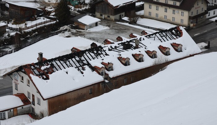 Seit Mai des Vorjahres fehlt der Großteil des Daches.
