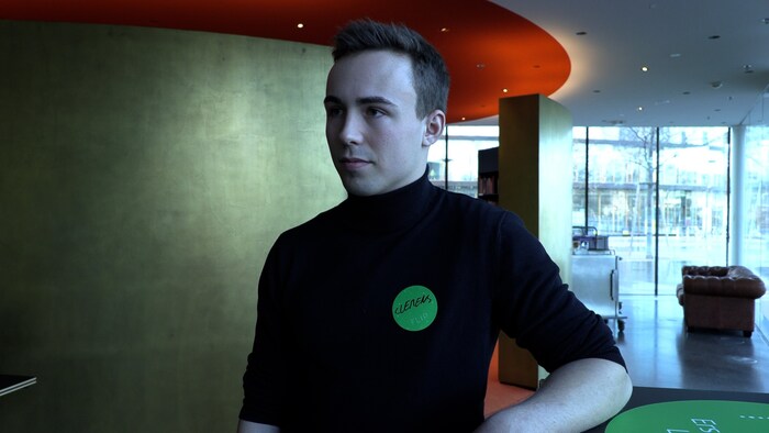 Clemens ist AHS-Maturant.