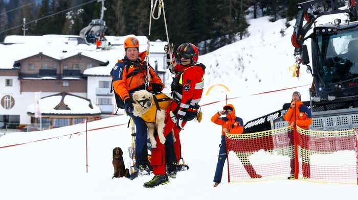 Seit 40 Jahren kommen Retter und Hunde nach Altenmarkt-Zauchensee.