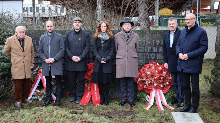 Zum Gedenktag für die Opfer des Holocaust wurden am Samstag auf dem Areal des ehemaligen ...