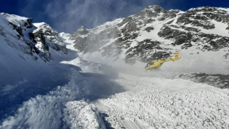 Die Tourengeherin wurde auf dem Gaiskogel von den Schneemassen verschüttet. (Bild: BR Sellraintal)