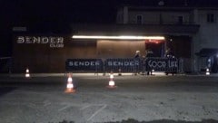 Vor dem beliebten „Sender“ in Lustenau sind in der Nacht auf Sonntag zwei Männer angeschossen worden. (Bild: Maurice Shourot)