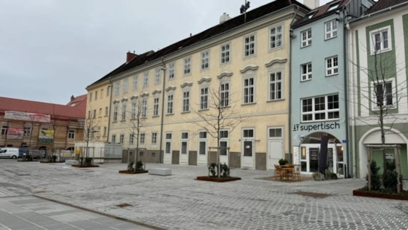 Vor dem künftigen Lokal wird eine Terrasse errichtet, die Platz für 100 Gäste bieten wird. (Bild: Thomas Werth)