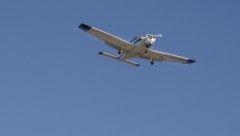 Das Kleinflugzeug war in Frankreich abgestürzt. Zwei Österreicher wurden getötet (Symbolbild).  (Bild: rebaixfotografie/stock.adobe.com)