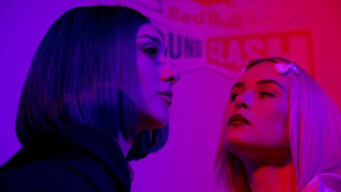 Elif und Mathea performen beim Red Bull SoundClash ihre größten Hits, covern Songs, bringen ...