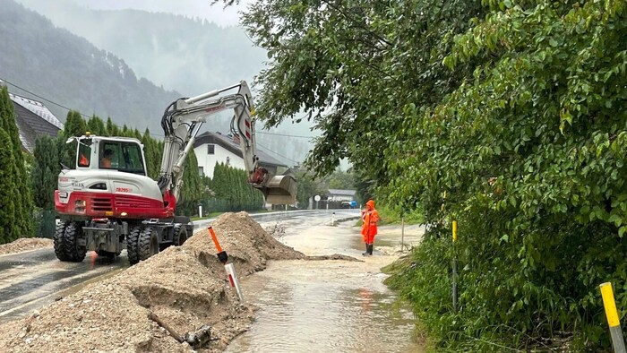 Die Einsatzkräfte wurden durch die Naturereignisse gefordert.