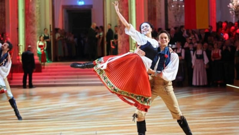 Wie jedes Jahr konnte die Eröffnung am Jägerball begeistern. (Bild: Starpix/ Alexander TUMA)