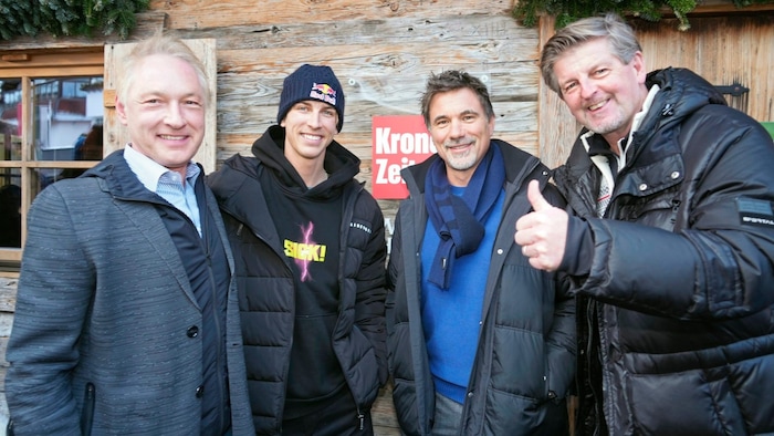 „Krone“-Geschäftsführer Gerhard Valeskini, Fabio Wibmer, Patrick Murnig und Claus Meinert, ...