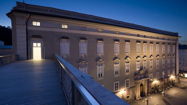 Anlässlich der Sonderausstellung werden erstmals Exponate des Kunsthistorischen Museum Wien im Domquartier (o.) zu sehen sein. (Bild: GHEZZI_Ulrich + 43 650 34197)