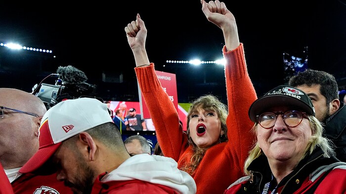 Taylor Swift bejubelt den Einzug der Kansas City Chiefs in den Super Bowl.