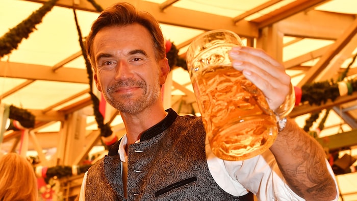 Florian Silbereisen kann Sigmar Solbach nicht als Schauspieler überzeugen.